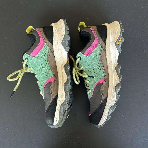 Womens Merrell hiking shoes - Picture 1 of 3